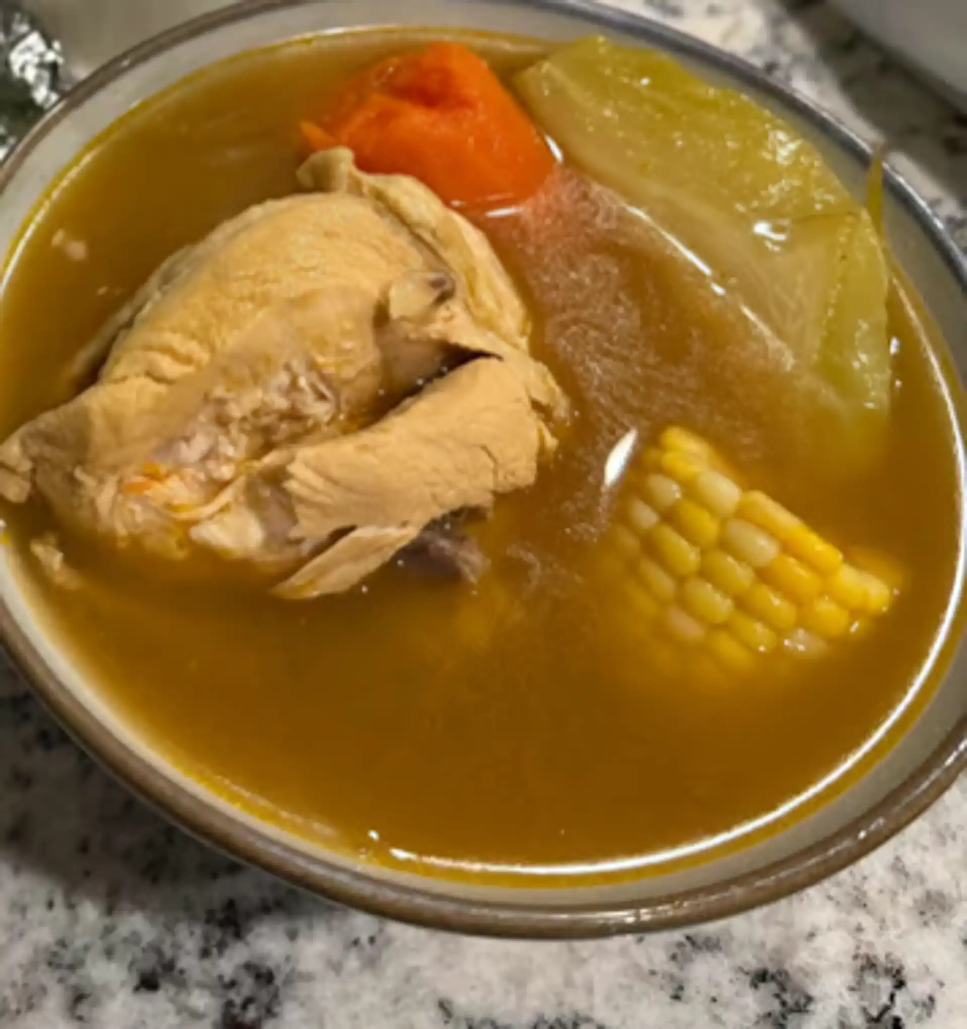 Caldo de Pollo
